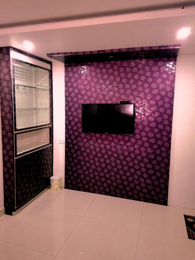 Venky'S Delight Hotel Rajahmundry Exterior photo